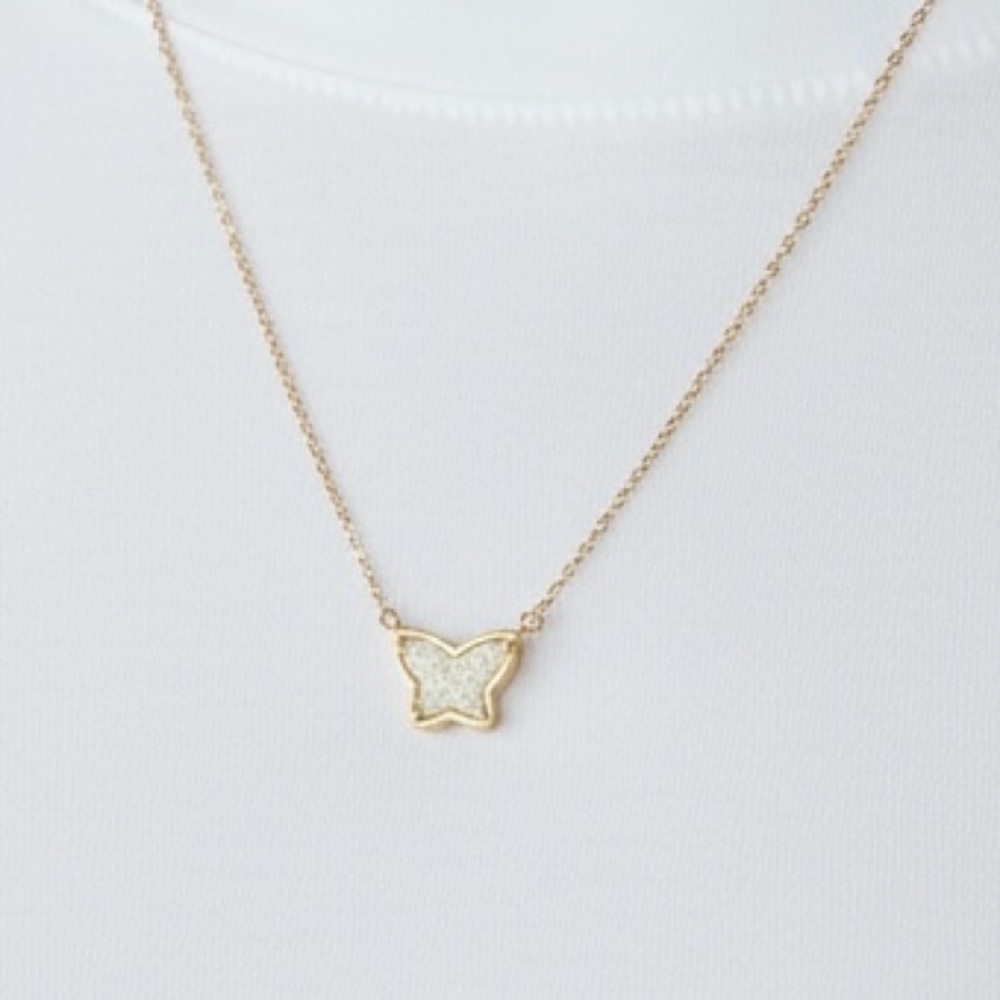 Elegant Gold white Butterfly Pendant Necklace - Picture 4 of 4